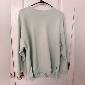 American eagle crewneck minty green size S
